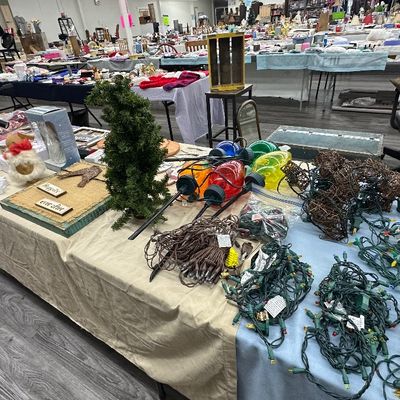 Sale Photo Thumbnail #152