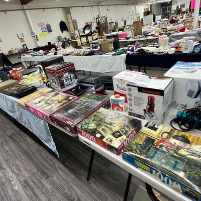 Sale Photo Thumbnail #144