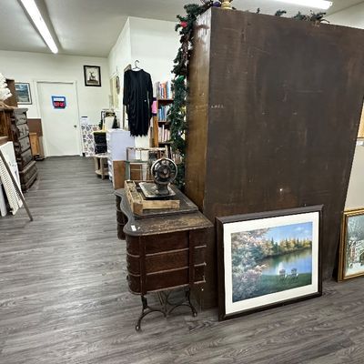 Sale Gallery Photo Thumbnail