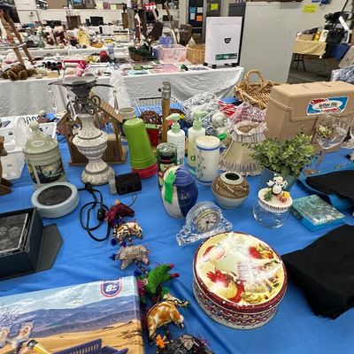 Sale Photo Thumbnail #33