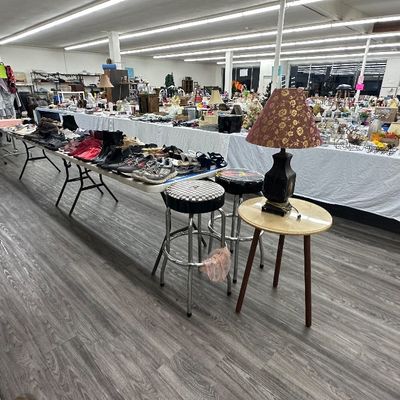 Sale Photo Thumbnail #263