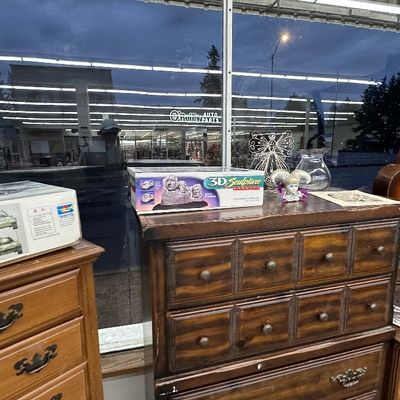Sale Photo Thumbnail #155