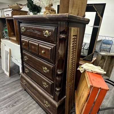 Sale Photo Thumbnail #268