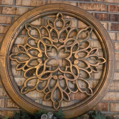 Sale Photo Thumbnail #249: Vintage Syroco Style Decorative Wall Medallion
