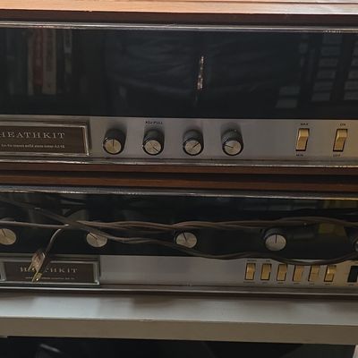 Heathkit AJ-15 Tuner and AA-15 Amplifier Set