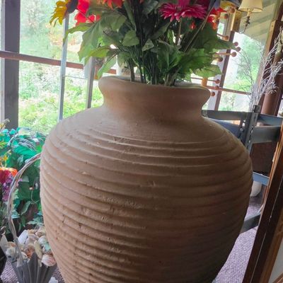 Sale Photo Thumbnail #140: Large Mediterranean-Style Terracotta Olive Jar