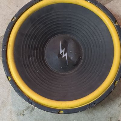 Sale Photo Thumbnail #257: Lightning Audio Bolt Series Subwoofer