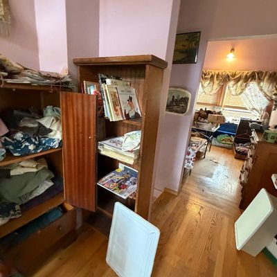 Sale Photo Thumbnail #58