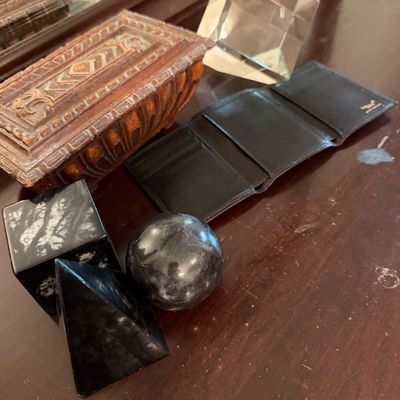 Sale Photo Thumbnail #124: There is a huge selection of Beautiful items in this Online sale.  You are bidding on all items in the photo unless stated otherwise.  Purchases are charged at the close of the auction. Shipping, when available, is only to addresses entered in estatesales