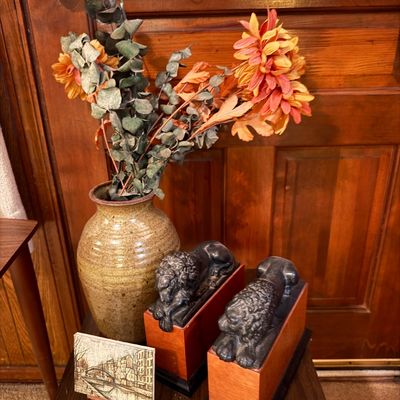 Sale Photo Thumbnail #254: There is a huge selection of Beautiful items in this Online sale.  You are bidding on all items in the photo unless stated otherwise.  Purchases are charged at the close of the auction. Shipping, when available, is only to addresses entered in estatesales