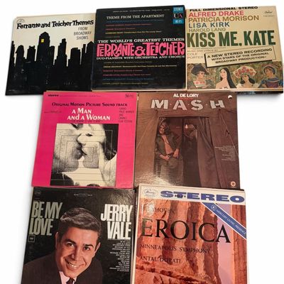 Sale Photo Thumbnail #17: There is a huge selection of Beautiful items in this Online sale.  You are bidding on all items in the photo unless stated otherwise.  Purchases are charged at the close of the auction. Shipping, when available, is only to addresses entered in estatesales