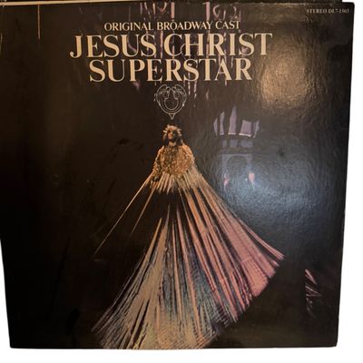 Sale Photo Thumbnail #11: There is a huge selection of Beautiful items in this Online sale.  You are bidding on all items in the photo unless stated otherwise.  Purchases are charged at the close of the auction. Shipping, when available, is only to addresses entered in estatesales
