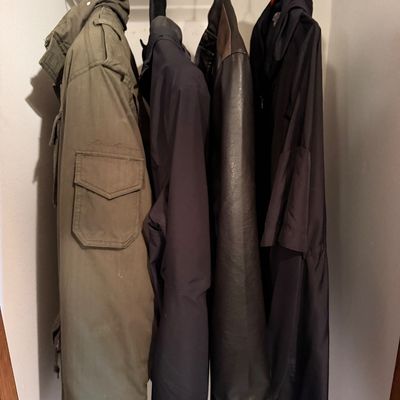 Sale Photo Thumbnail #247: There is a huge selection of Beautiful items in this Online sale.  You are bidding on all items in the photo unless stated otherwise.  Purchases are charged at the close of the auction. Shipping, when available, is only to addresses entered in estatesales