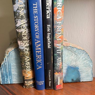 Sale Photo Thumbnail #65: There is a huge selection of Beautiful items in this Online sale.  You are bidding on all items in the photo unless stated otherwise.  Purchases are charged at the close of the auction. Shipping, when available, is only to addresses entered in estatesales