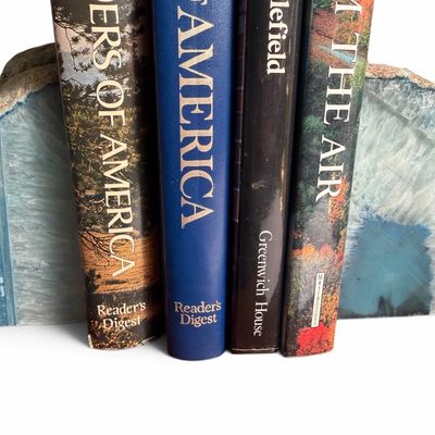 Sale Photo Thumbnail #68: There is a huge selection of Beautiful items in this Online sale.  You are bidding on all items in the photo unless stated otherwise.  Purchases are charged at the close of the auction. Shipping, when available, is only to addresses entered in estatesales