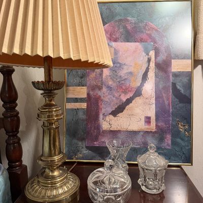 Sale Photo Thumbnail #115: There is a huge selection of Beautiful items in this Online sale.  You are bidding on all items in the photo unless stated otherwise.  Purchases are charged at the close of the auction. Shipping, when available, is only to addresses entered in estatesales