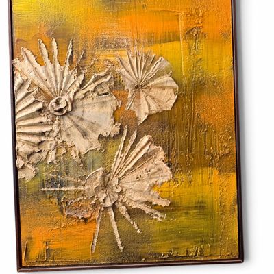 Sale Photo Thumbnail #150: There is a huge selection of Beautiful items in this Online sale.  You are bidding on all items in the photo unless stated otherwise.  Purchases are charged at the close of the auction. Shipping, when available, is only to addresses entered in estatesales