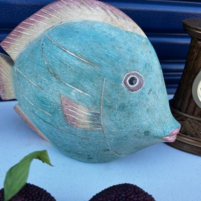 Sale Photo Thumbnail #16: Variety of items, from vintage glass to furniture, to art!
