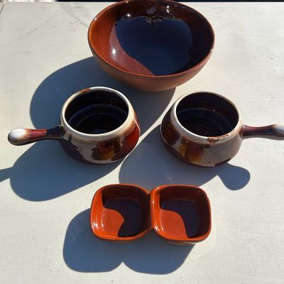Sale Photo Thumbnail #5: Variety of items, from vintage glass to furniture, to art!