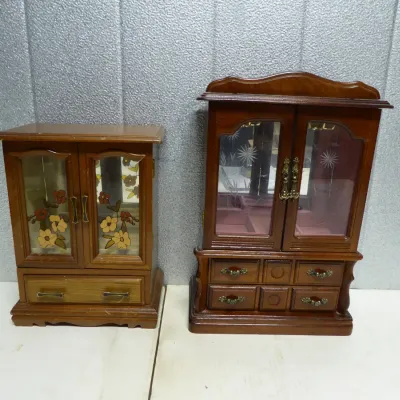 Sale Photo Thumbnail #192