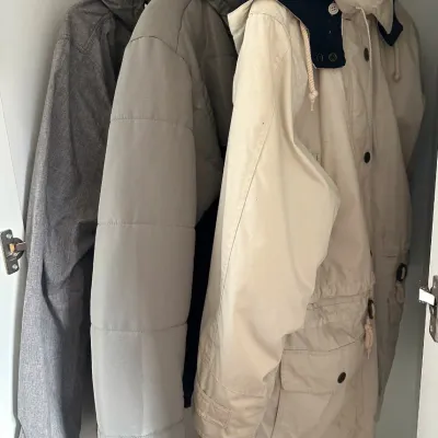 Sale Photo Thumbnail #144