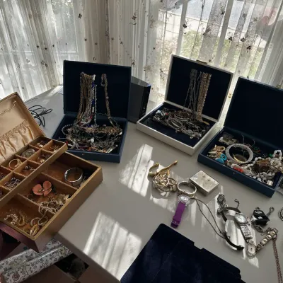 Sale Photo Thumbnail #7