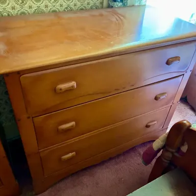 Vintage 3-Drawer Dresser