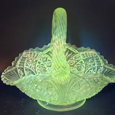 Vintage Glass Bride Basket-UV Reactive