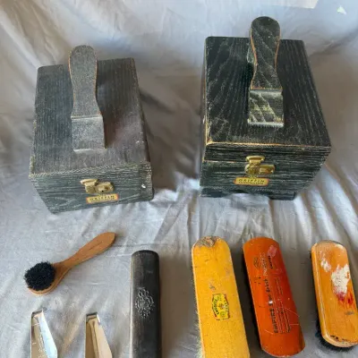 Vintage Shoeshine 