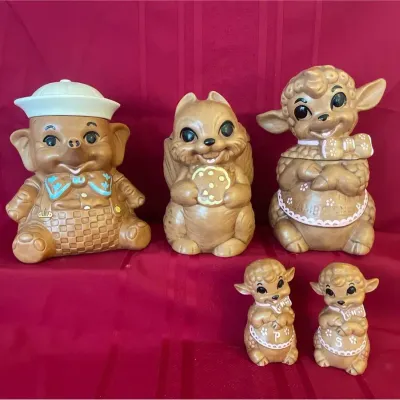 Vtg Twin Winton Ceramic Pottery Cookie Jars & S/P Shakers