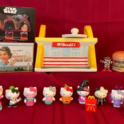 Vtg McDonald's Cookie Jar, Star Wars & Collectables 
