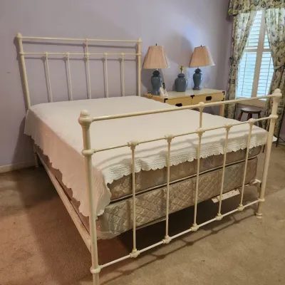 Sale Photo Thumbnail #48: Antique iron full bed only $50!!!