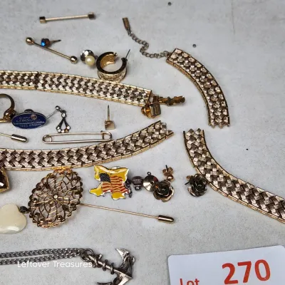 Sale Photo Thumbnail #662