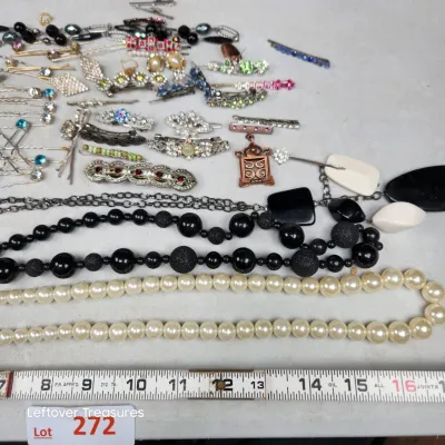 Sale Photo Thumbnail #667
