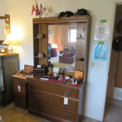 Sale Photo Thumbnail #65