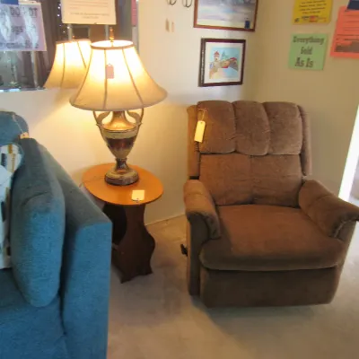 Sale Photo Thumbnail #103