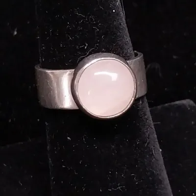 Sterling & Rose Quartz Ring Size 7.5