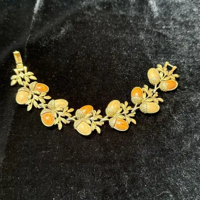 Coro Acorn Bracelet 