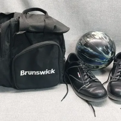 Maxim Bowling Ball & Shoes