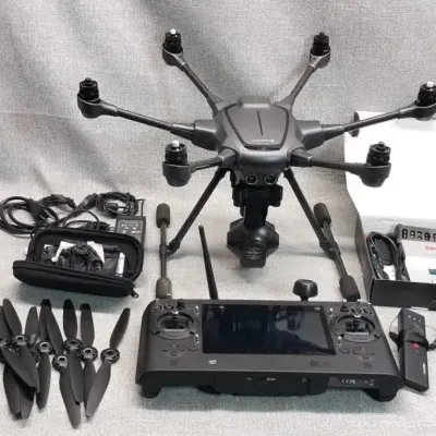 Yuneec Typhoon H Hexacopter Drone 