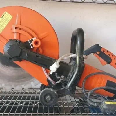 VEVOR Concrete Saw