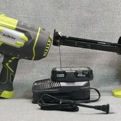 Ryobi One+ 18v Cordless Power Caulk & Nail Gun