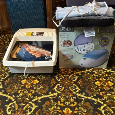 Foot Massage Lot