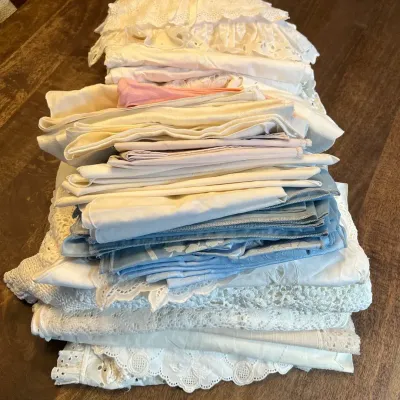 Vintage Table Linens Doilies Lot 