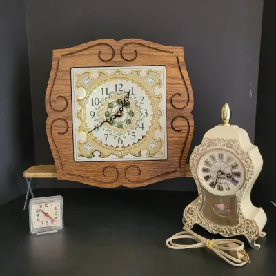 Vintage Clock Lot- Pendulum, Mini Bar Set, Clear Travel Clock 