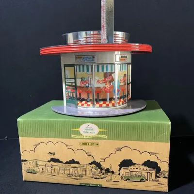 Sale Photo Thumbnail #51: Hallmark Kiddie Car Classics Limited Edition 'Corner Drive-In' display piece, complete with original retail box.