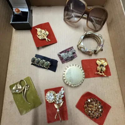 Sale Photo Thumbnail #1022