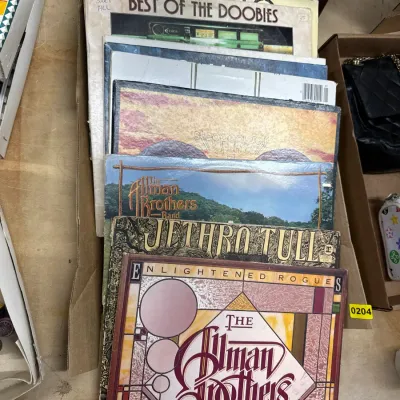 Sale Photo Thumbnail #187