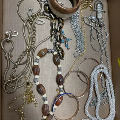 Sale Photo Thumbnail #201