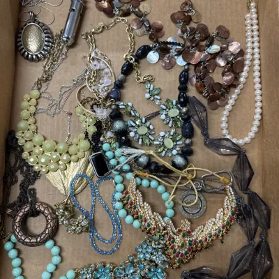 Sale Photo Thumbnail #177